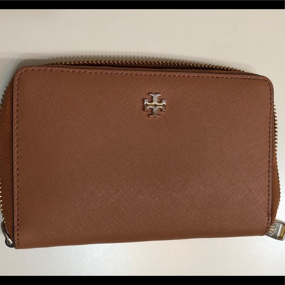 Tory Burch wallet